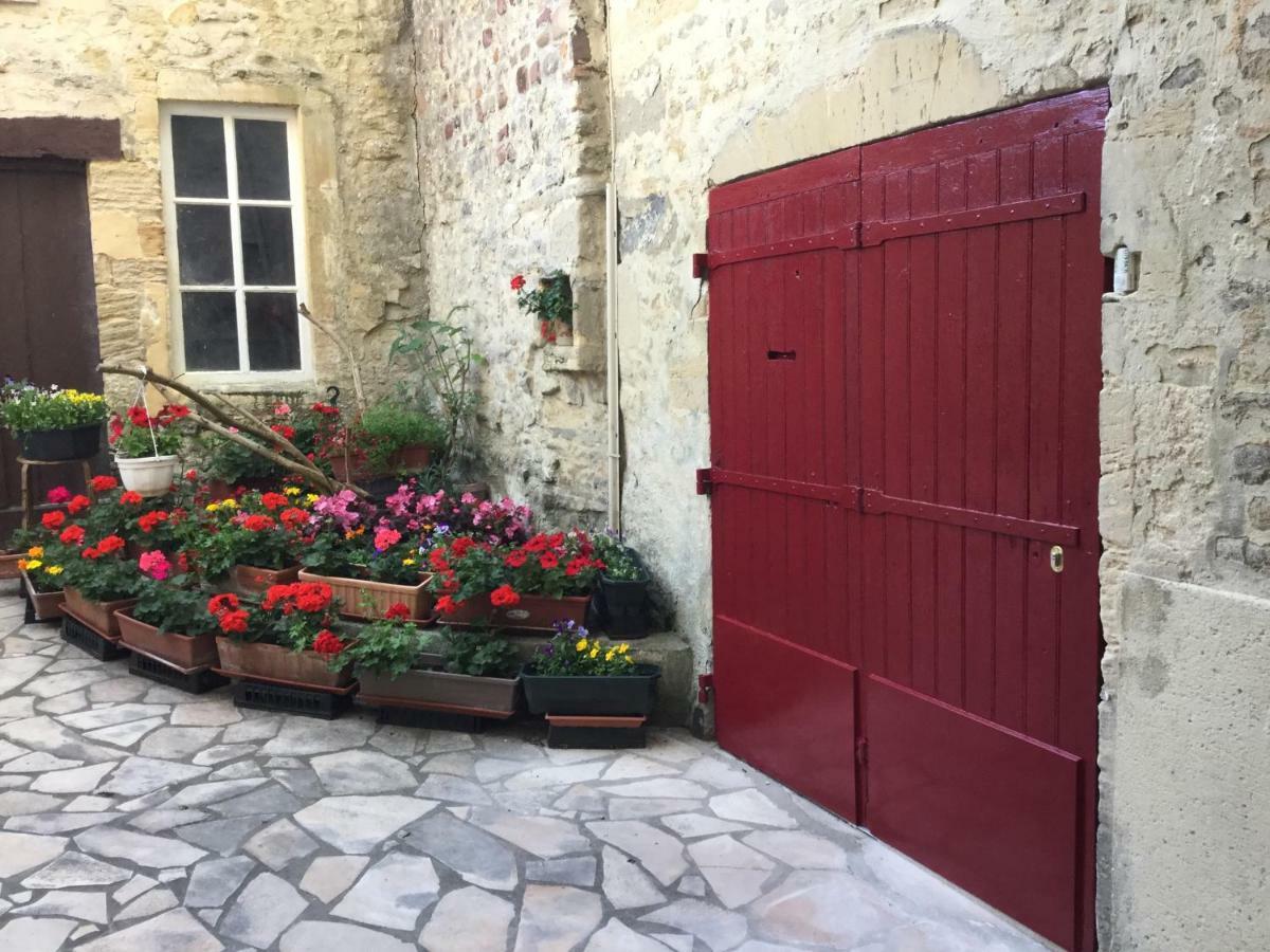 Apartmán La Tour Bayeux Exteriér fotografie